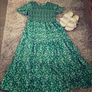 Green floral dress nwot